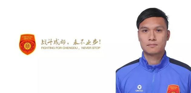泳池中的秘密